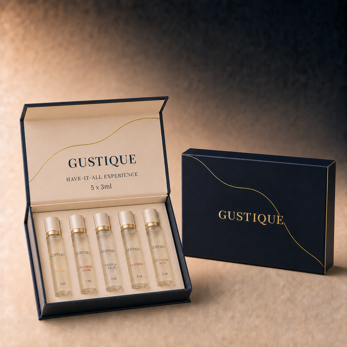 Estoigs GUSTIQUE Have-It-All Experience obert i tancat amb cinc flascons individuals de 3 ml sobre un fons neutre